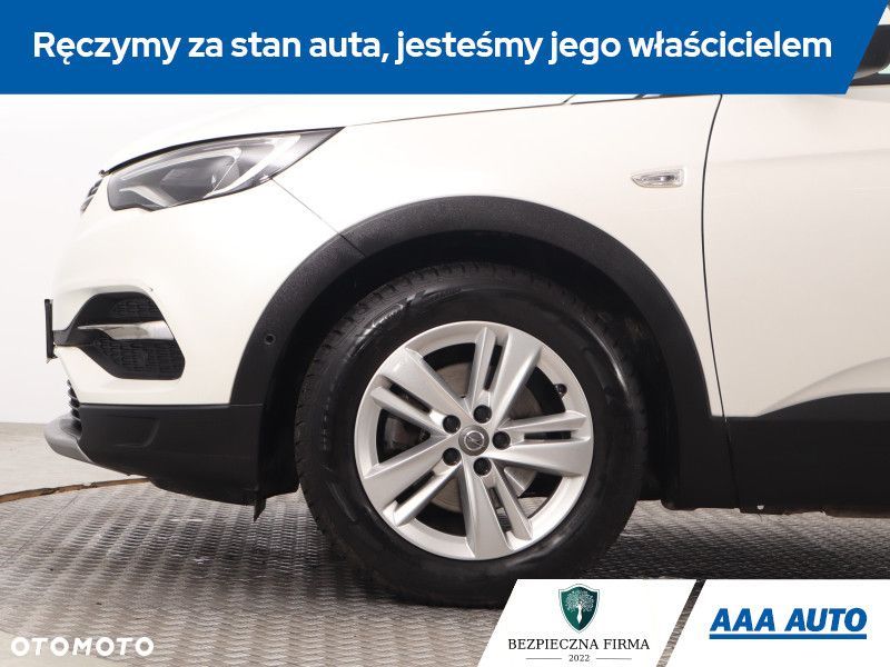 Opel Grandland X - 16