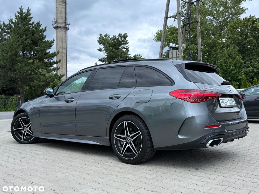 Mercedes-Benz Klasa C 300 de PHEV AMG - 9