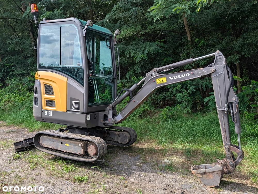 Volvo EC18D - 4