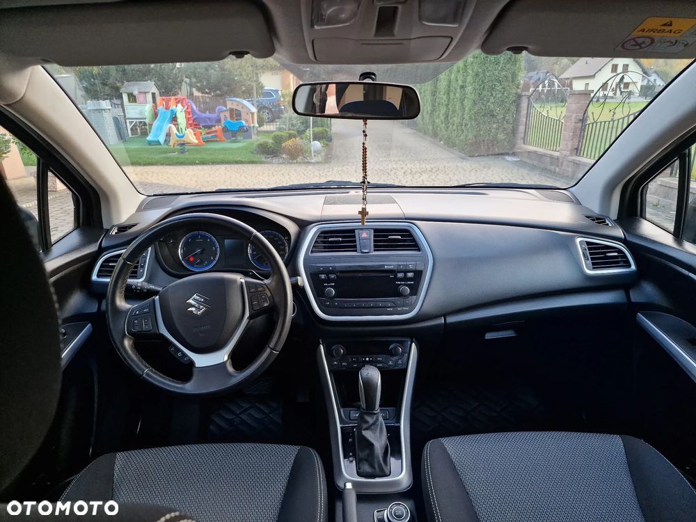 Suzuki SX4 - 9