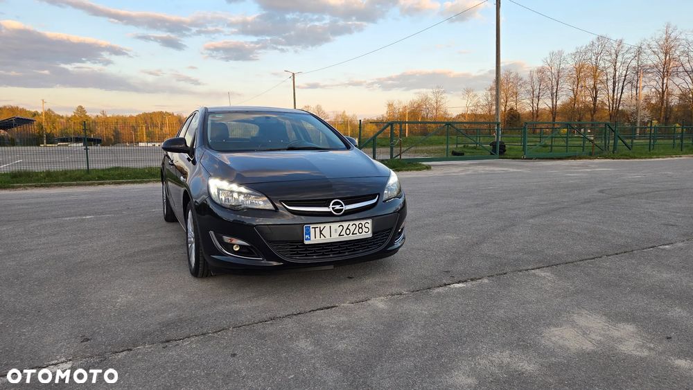Opel Astra 1.6 Sport - 19