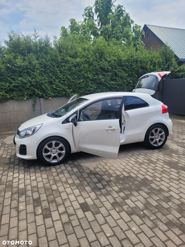 Kia Rio - 9