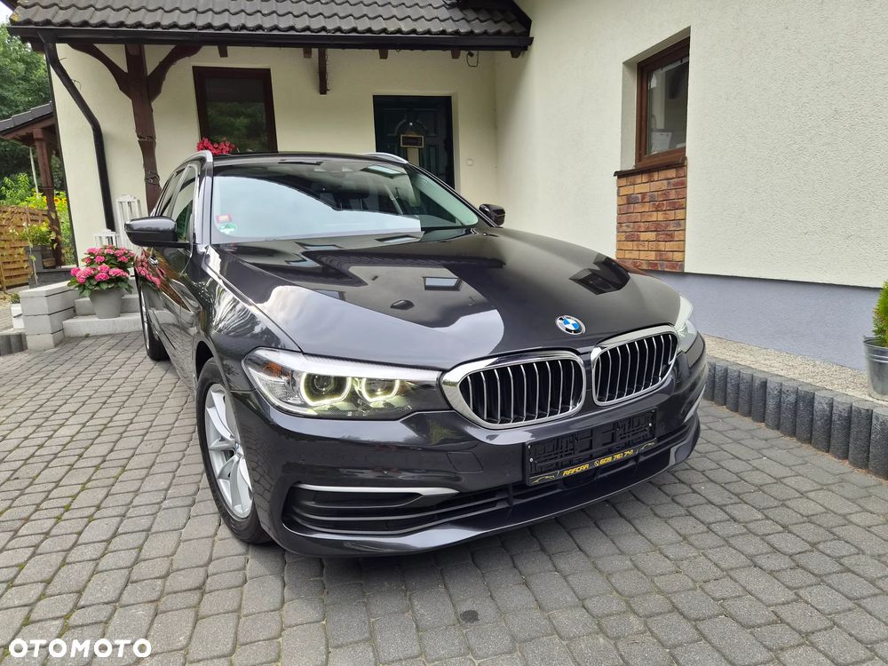 BMW Seria 5 530i Luxury Line - 25