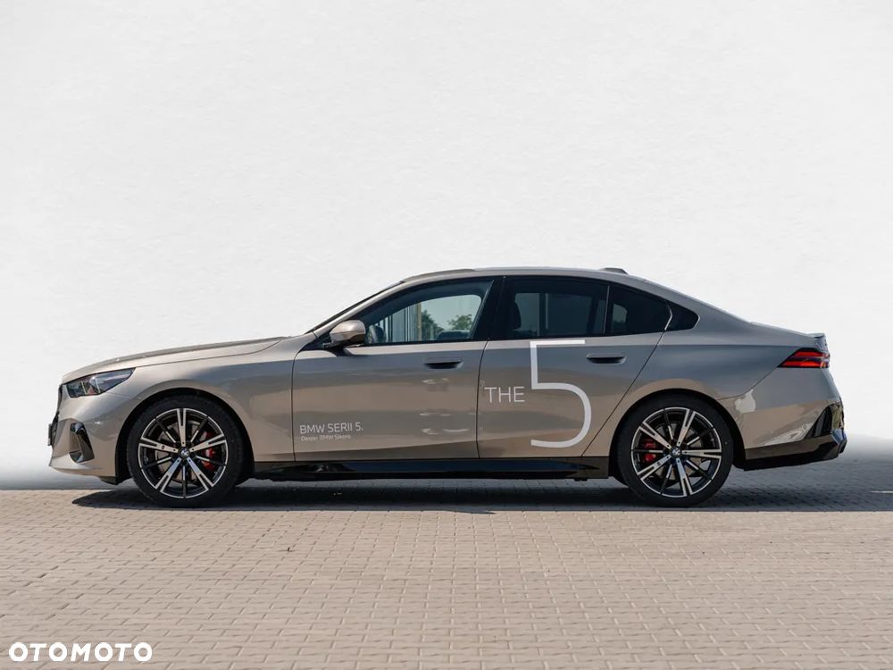 BMW Seria 5 520d xDrive - 3