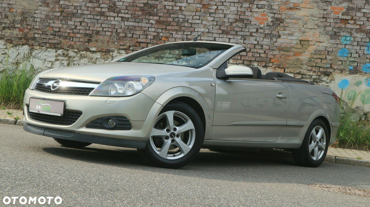 Opel Astra GTC 1.6 Edition - 18