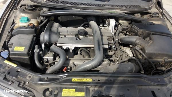 Para peças VOLVO V70 II (SW) - 17