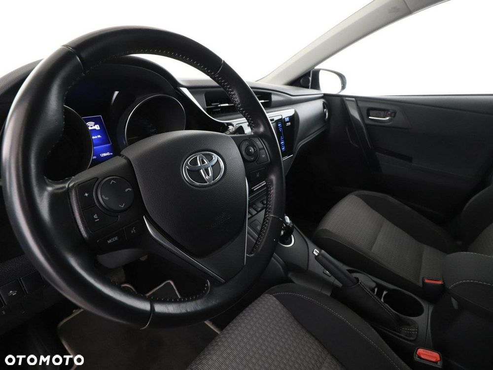 Toyota Auris 1.8 VVT-i Automatik Team Deutschland - 15