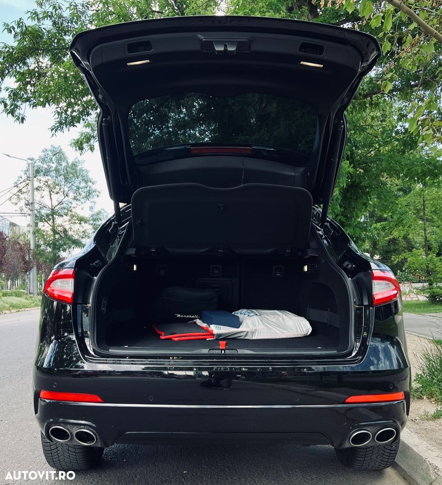 Maserati Levante Q4 - 7