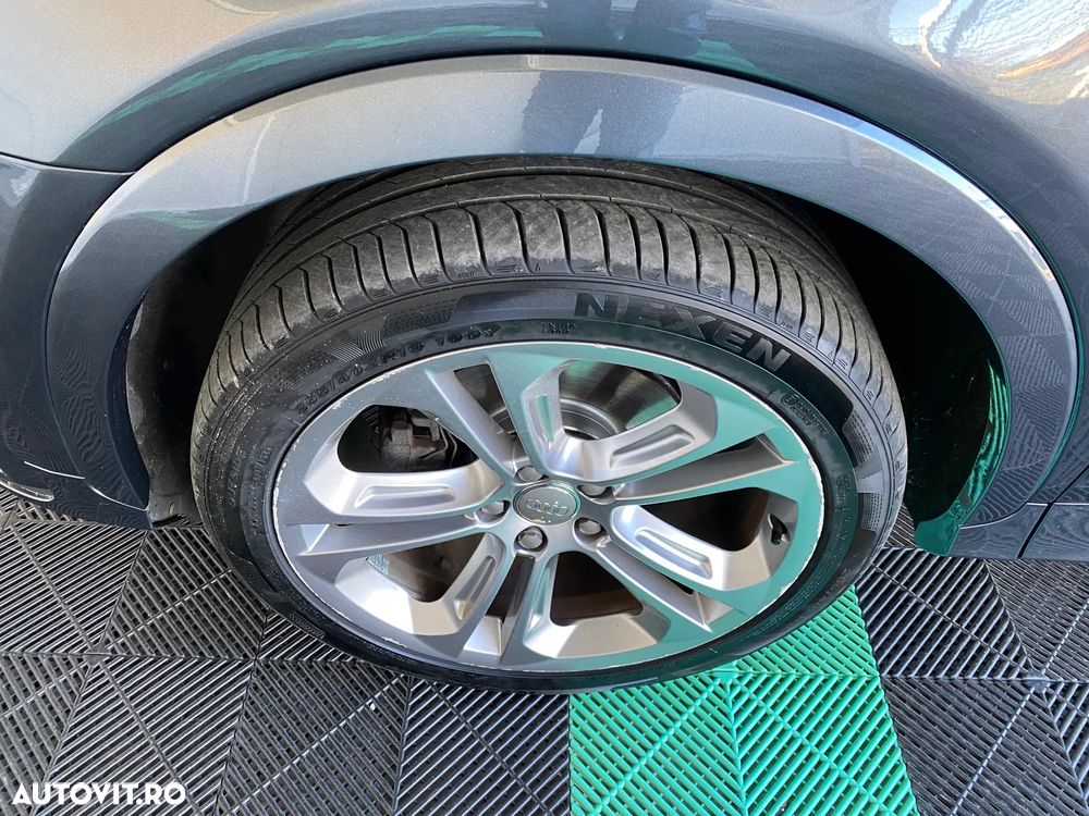 Audi Q3 2.0 TDI Quattro S tronic - 27