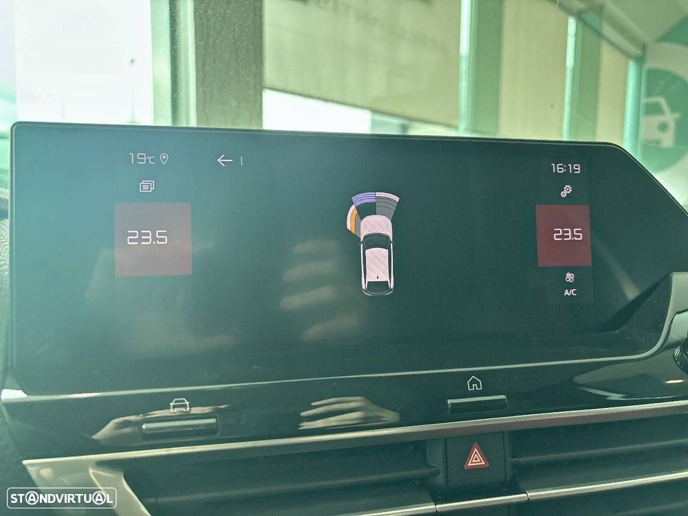 Citroën C4 1.5 BlueHDi Shine Pack EAT8 - 21