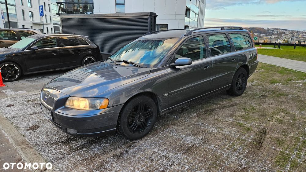 Volvo V70 D5 AWD Automatik - 2
