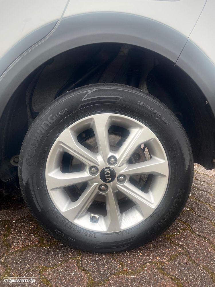 Kia Stonic 1.0 T-GDI Urban - 5