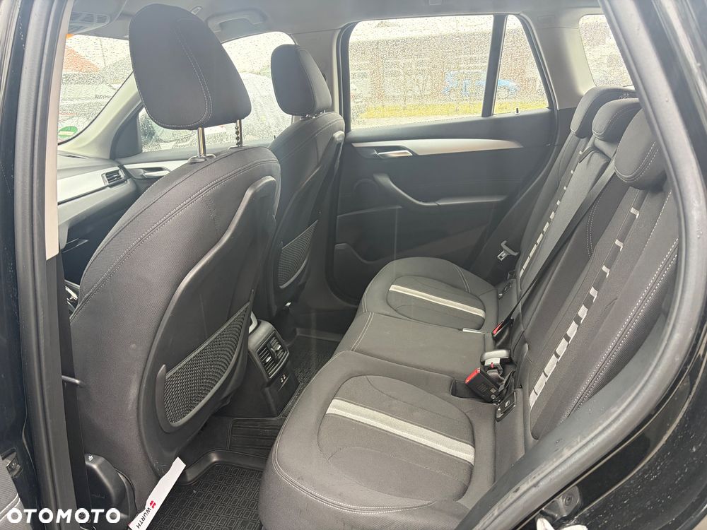 BMW X1 sDrive20i GPF Advantage sport - 9