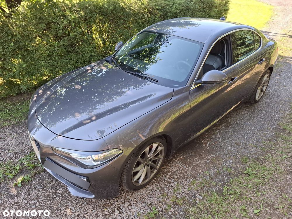 Alfa Romeo Giulia 2.2 D Turbo - 8