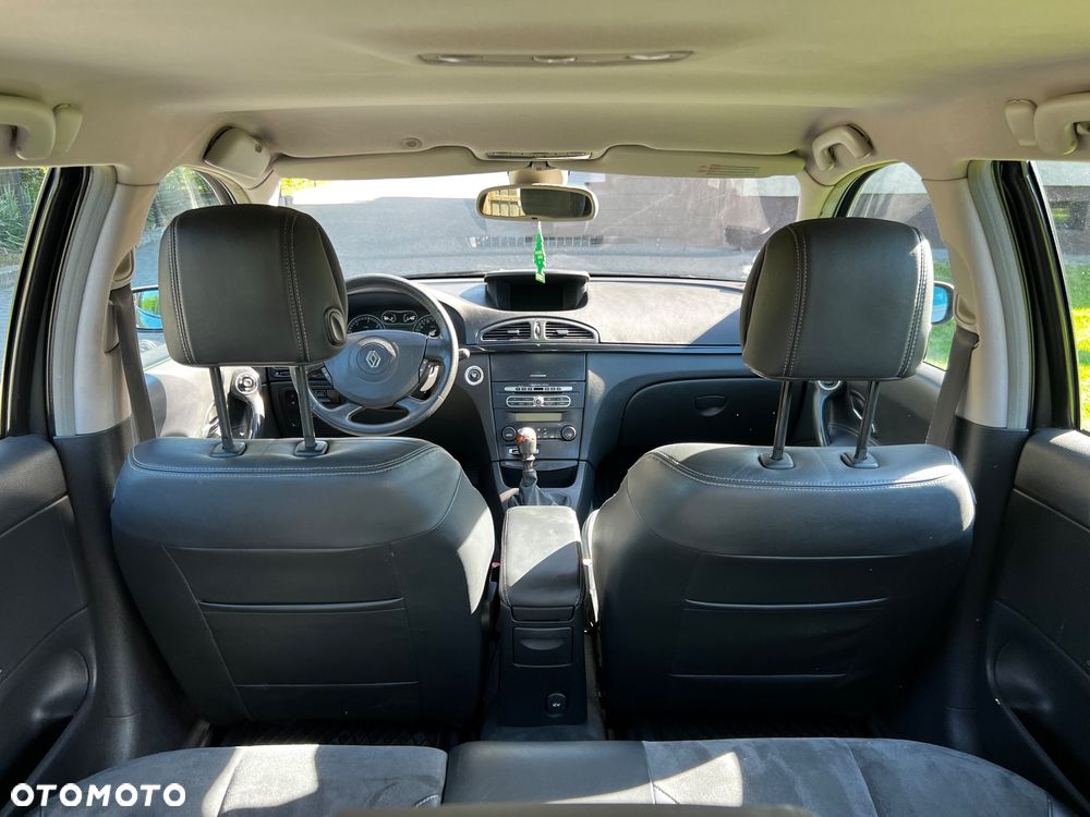 Renault Laguna 1.9 dCi Luxe Privilege - 15