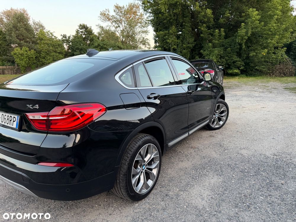 BMW X4 xDrive20d xLine - 25