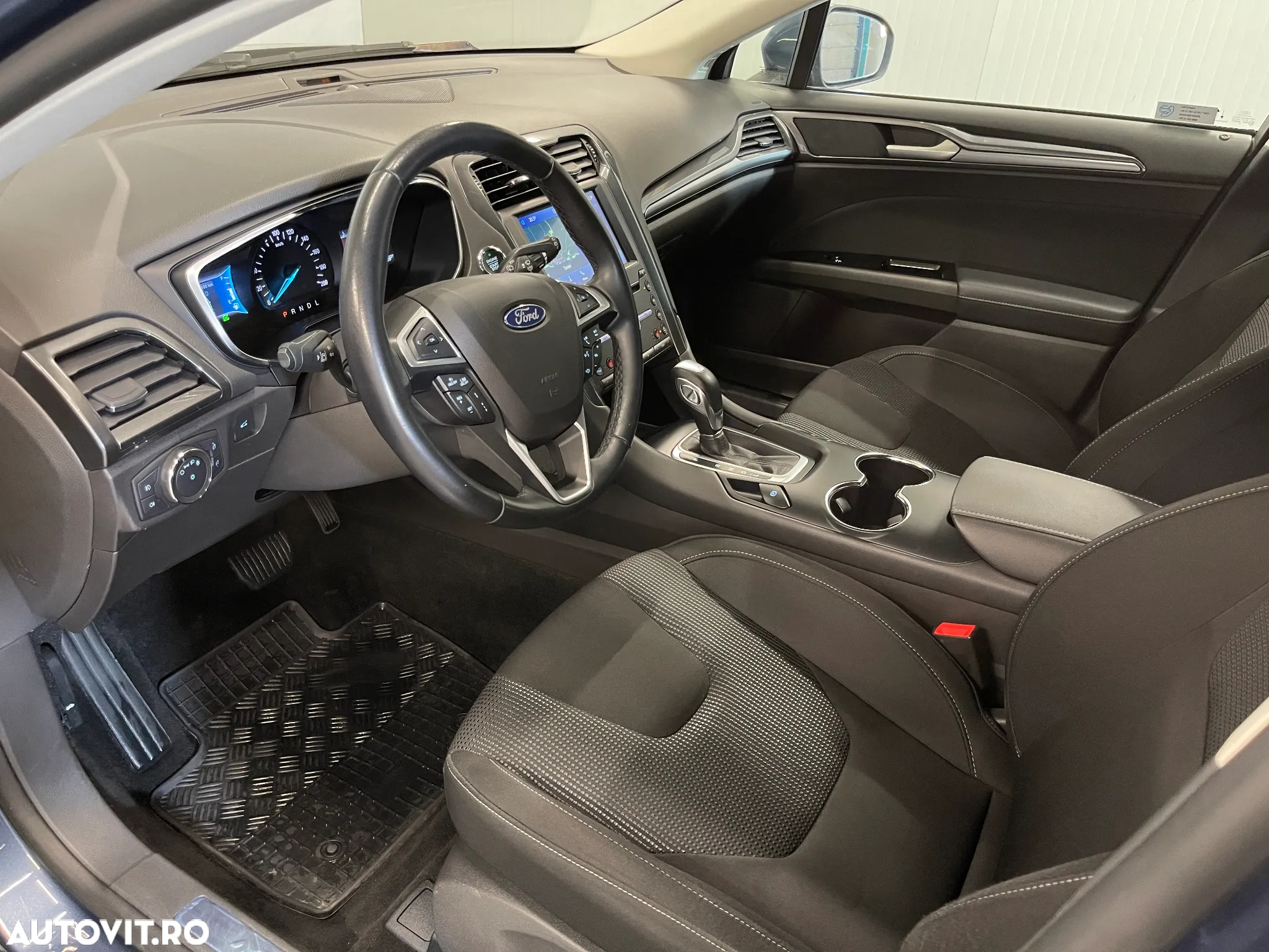 Ford Mondeo 2.0 HEV Titanium - 5