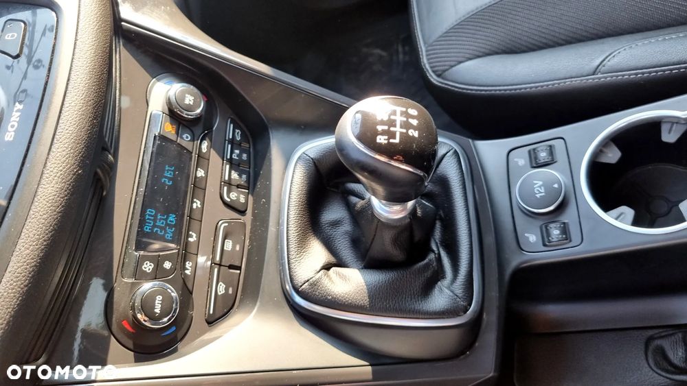 Ford Kuga 2.0 TDCi 4x4 Individual - 27