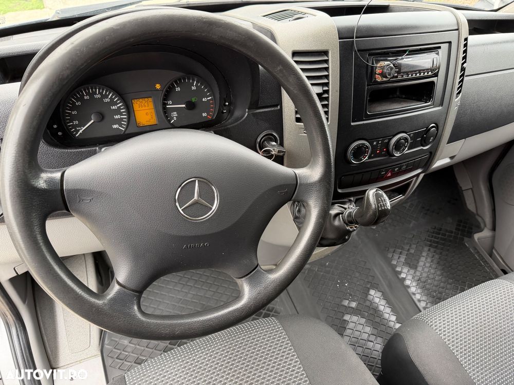 Mercedes-Benz Sprinter 516 BlueEfficiency 2013 E5 cat. B 3.5 t Lift Dhollandia 1000 kg 518 519 - 8