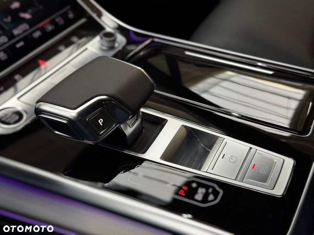 Audi Q7 - 32