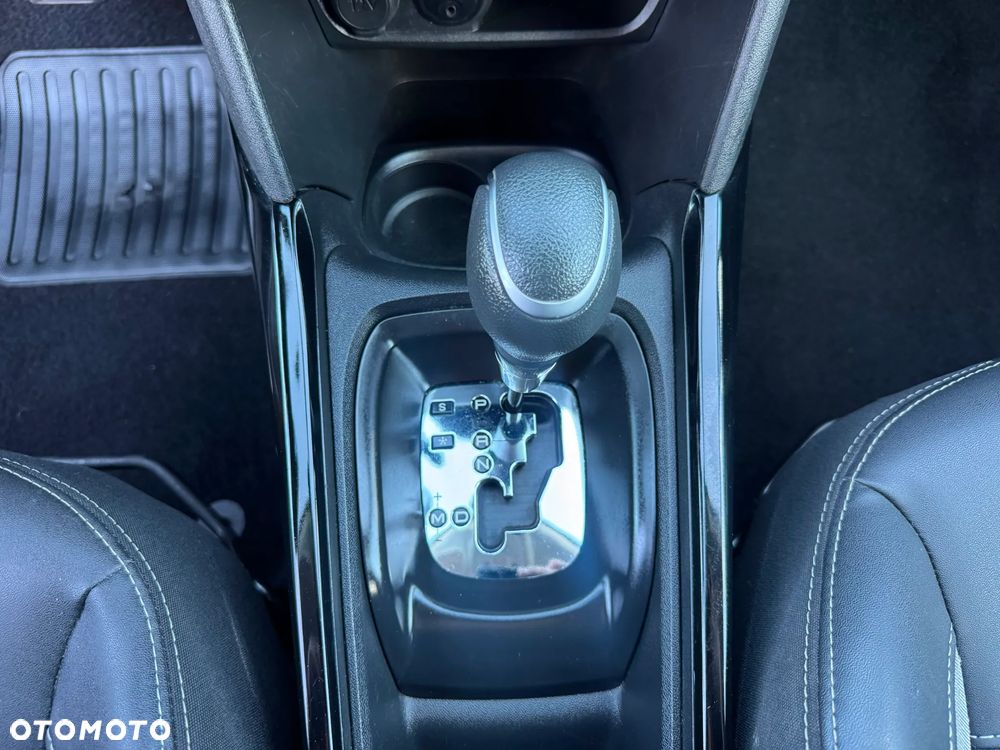 Peugeot 2008 PureTech 110 GPF Stop&Start EAT6 Allure - 14