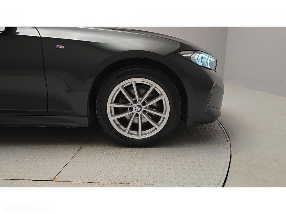 BMW Seria 3 320d xDrive mHEV M Sport - 25