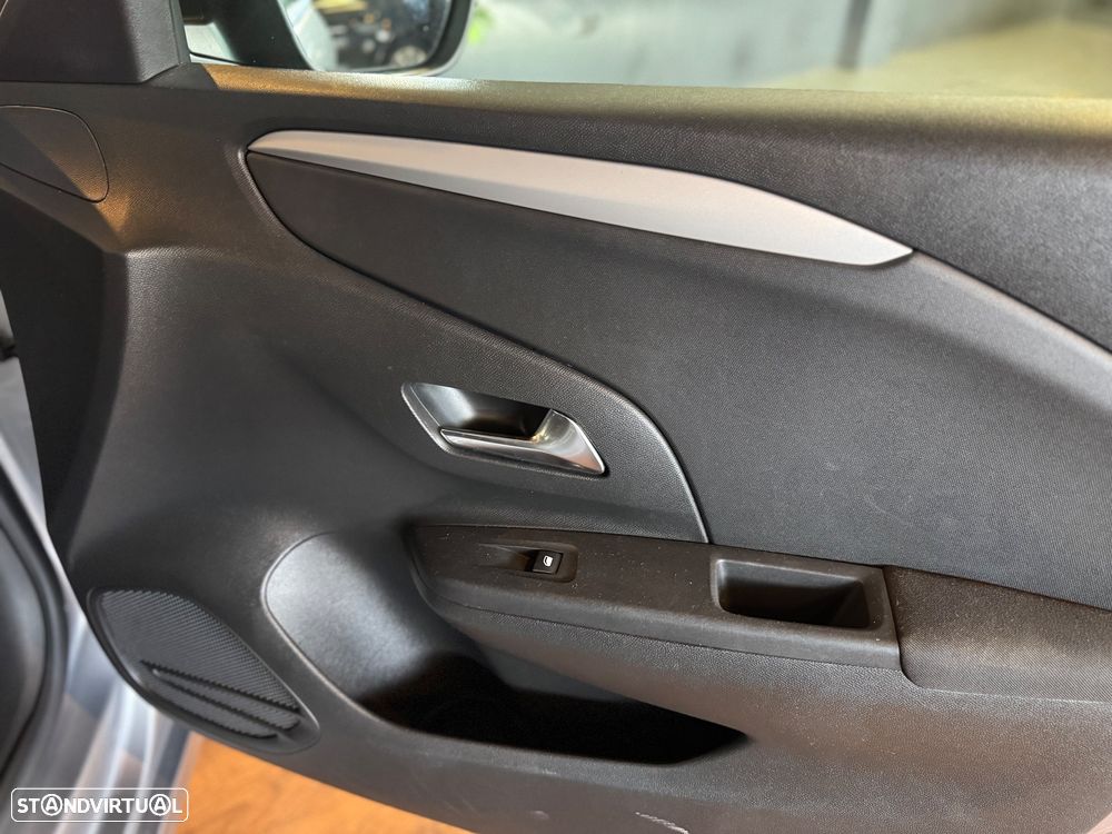 Opel Corsa 1.2 Direct Injection Turbo Auto - 28