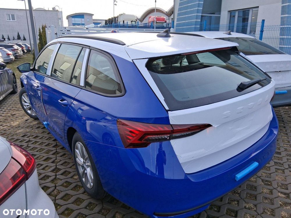 Skoda Octavia 1.5 TSI mHEV Drive Essence DSG - 4