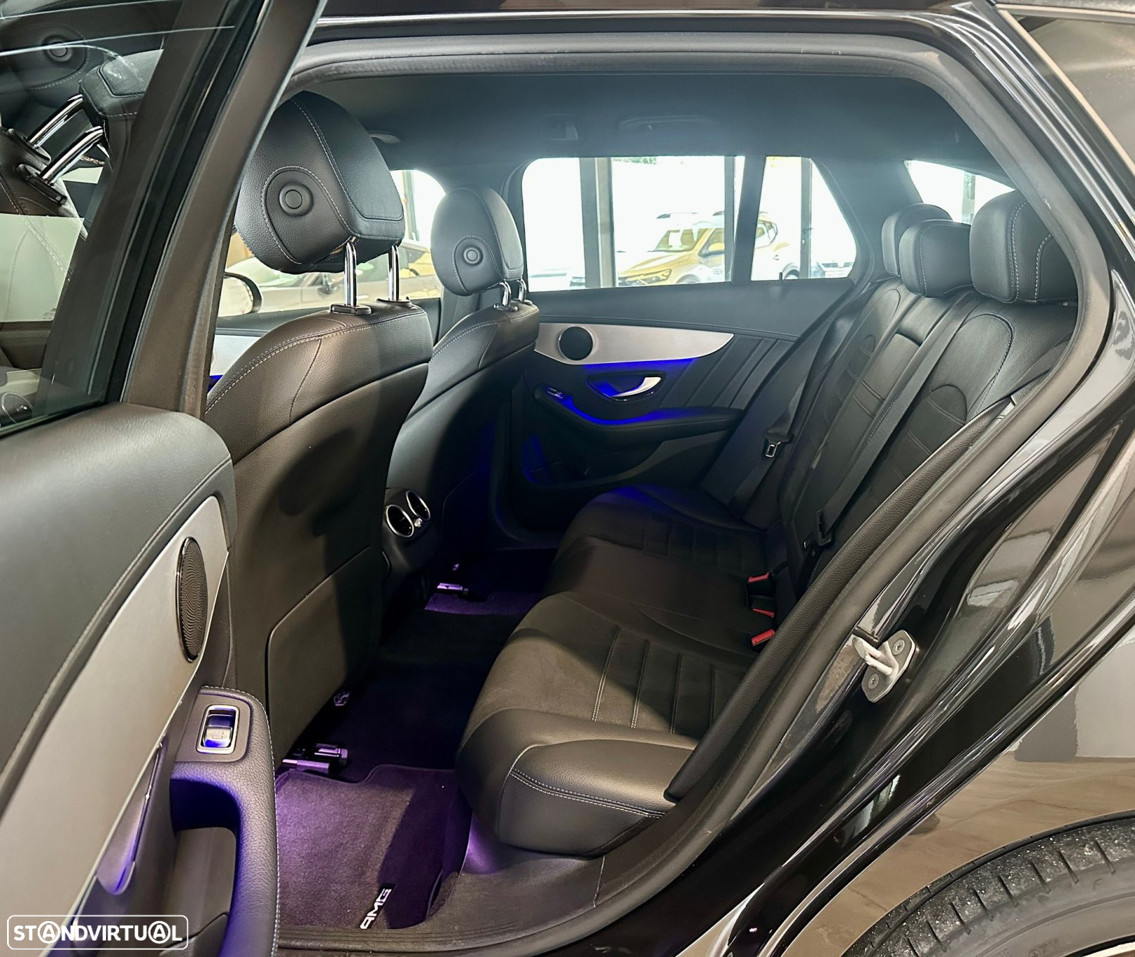 Mercedes-Benz C 300 de AMG Line - 12