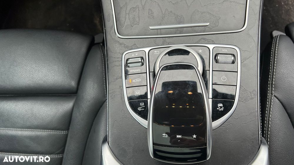 Mercedes-Benz GLC - 18