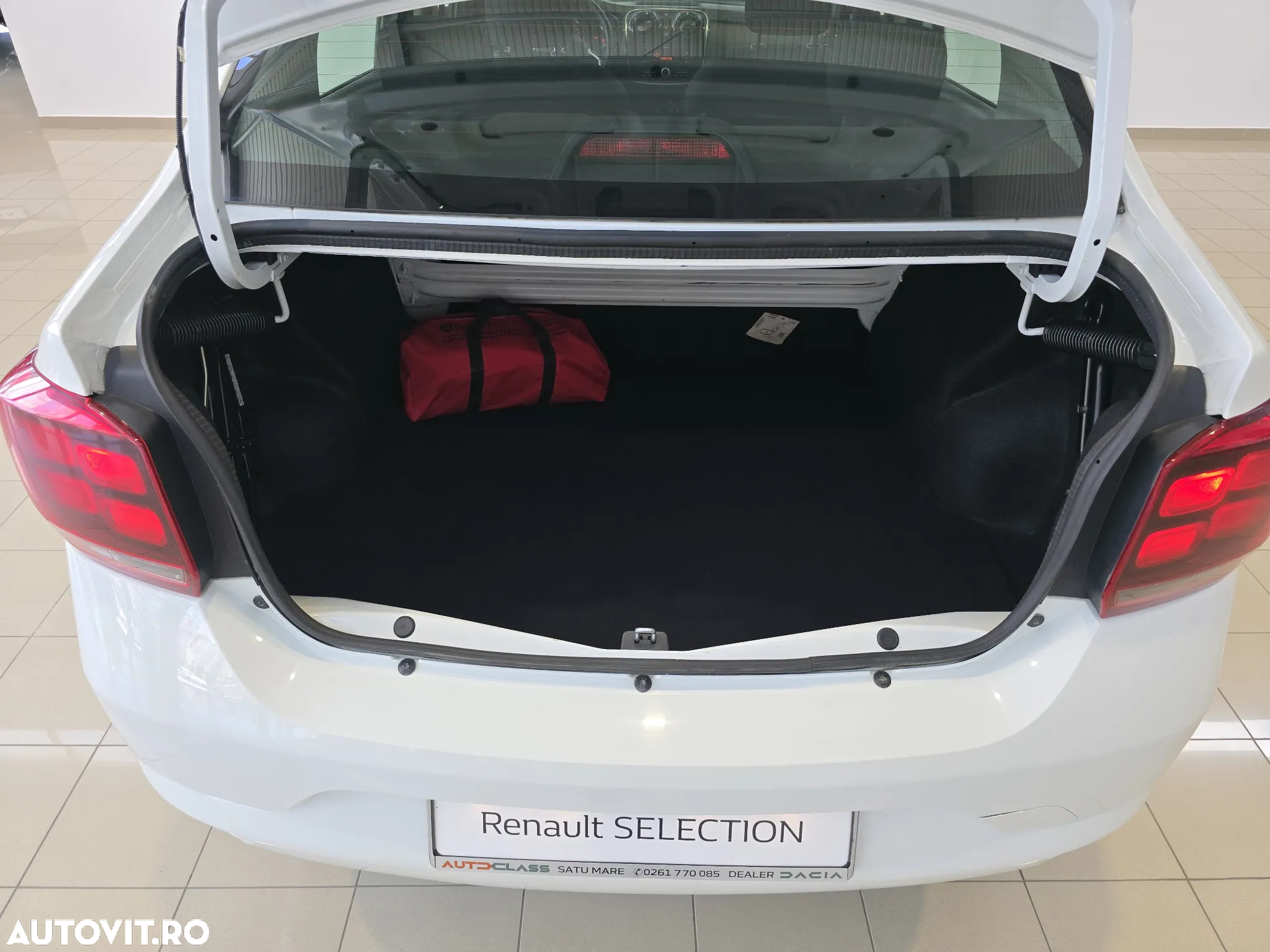 Dacia Logan 1.0 SCe Laureate - 5