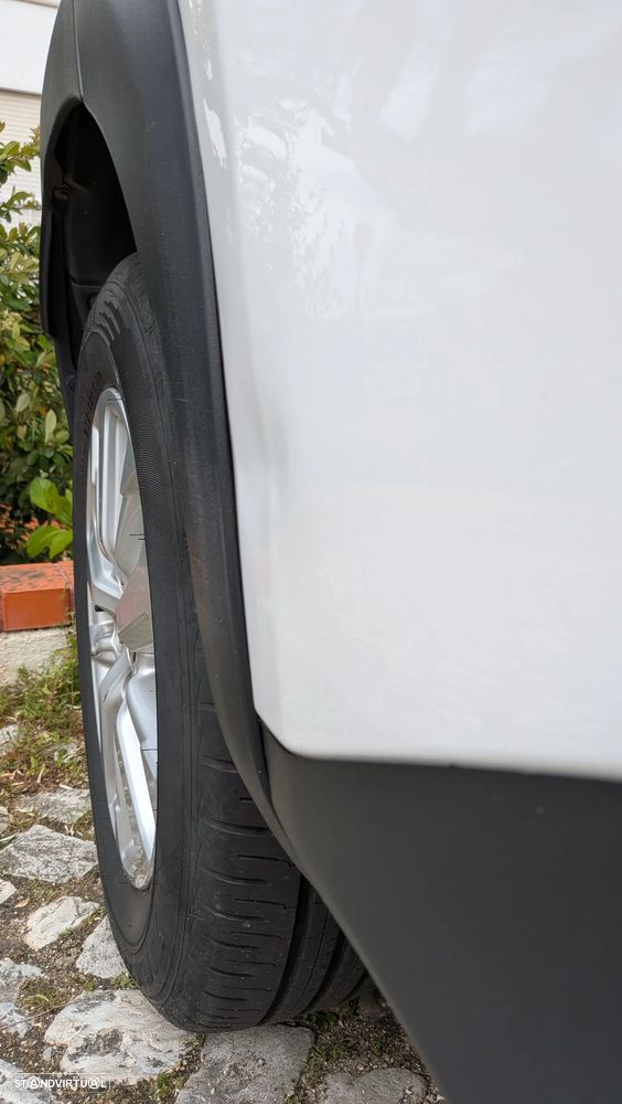 Toyota Yaris Cross 1.5 HDF Comfort Plus - 14