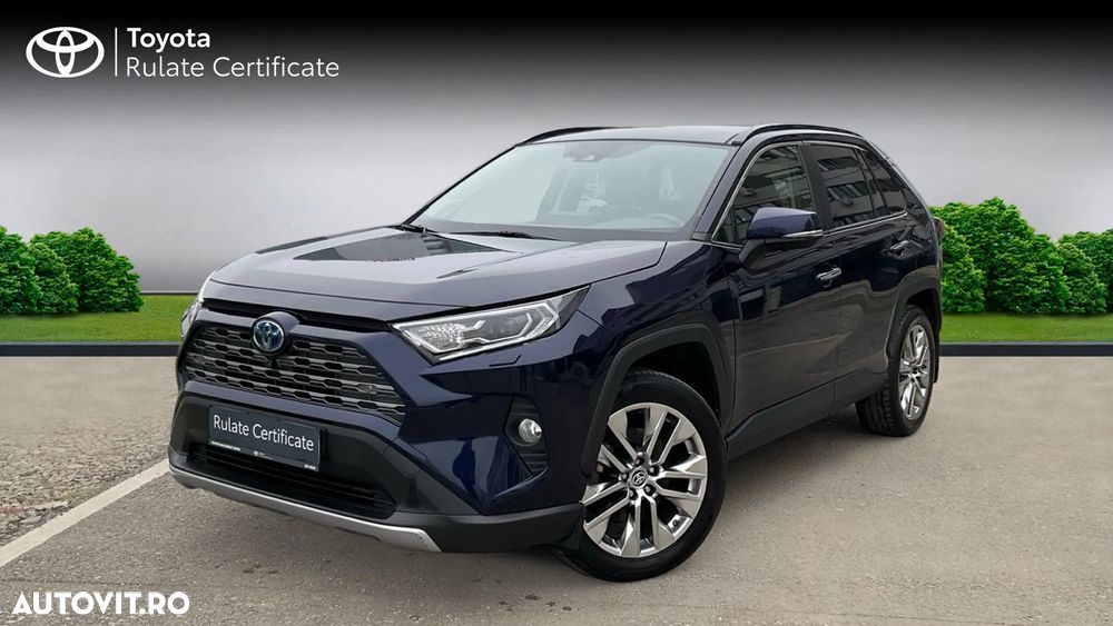 Toyota RAV4 - 1