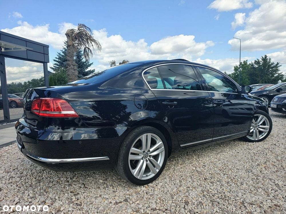 Volkswagen Passat 2.0 TDI DPF Highline DSG - 17