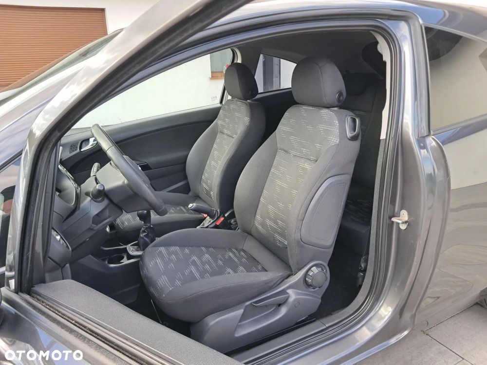 Opel Corsa 1.2 16V Edition / Active - 20