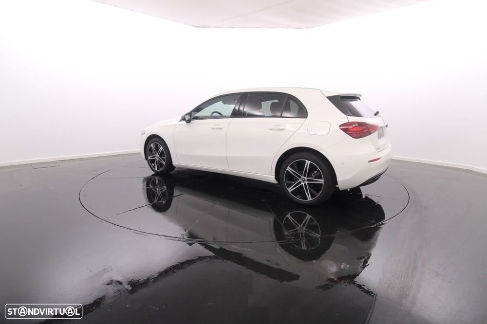 Mercedes-Benz A 250 e Progressive - 4