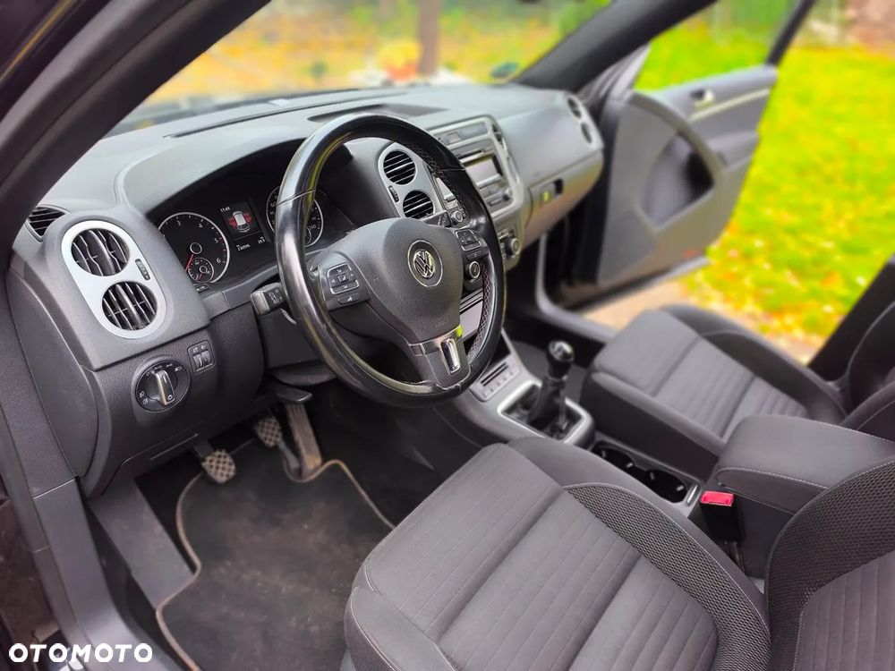 Volkswagen Tiguan - 20