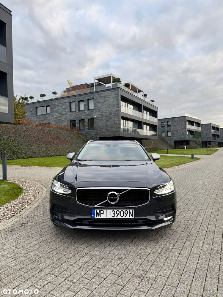Volvo V90 D4 Momentum - 5