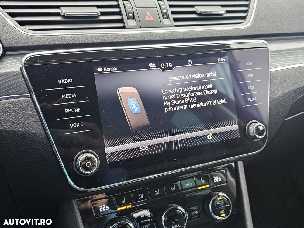 Skoda Superb 1.4 TSI iV DSG Sportline - 32