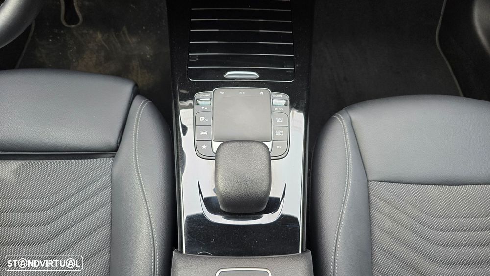 Mercedes-Benz A 180 - 51