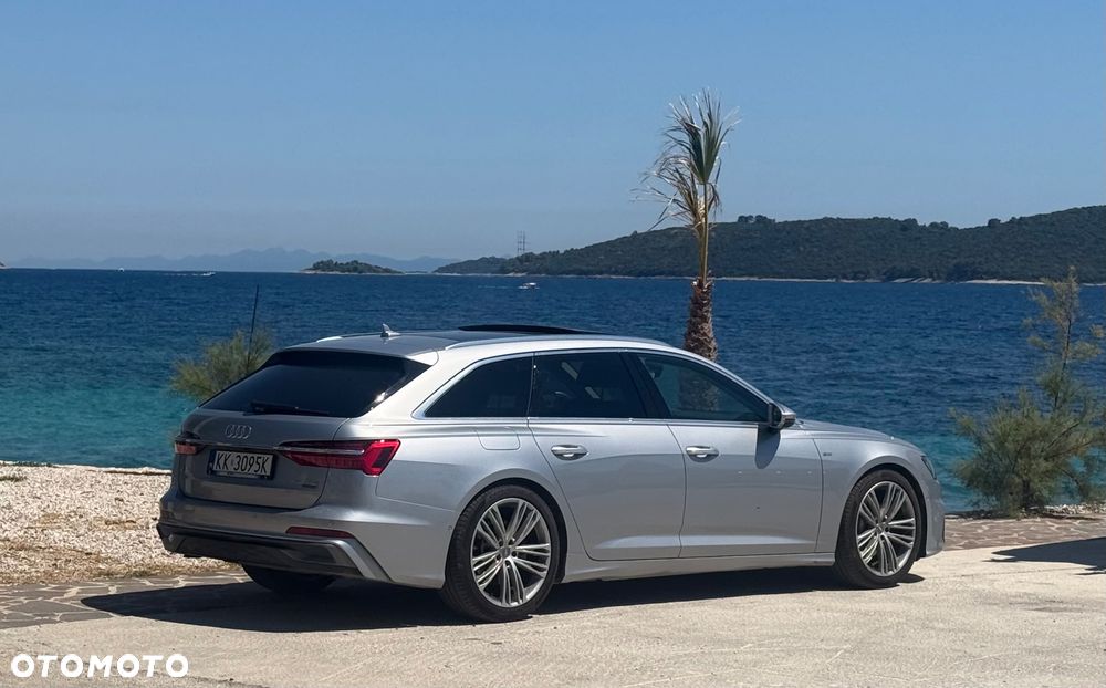 Audi A6 Avant - 1