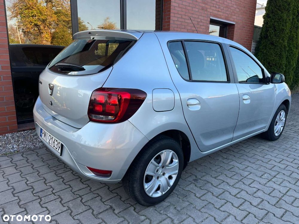 Dacia Sandero Blue dCi 95 Comfort - 4