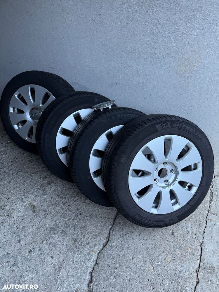 Audi A4 Limuzina 2.0 TDI - 11