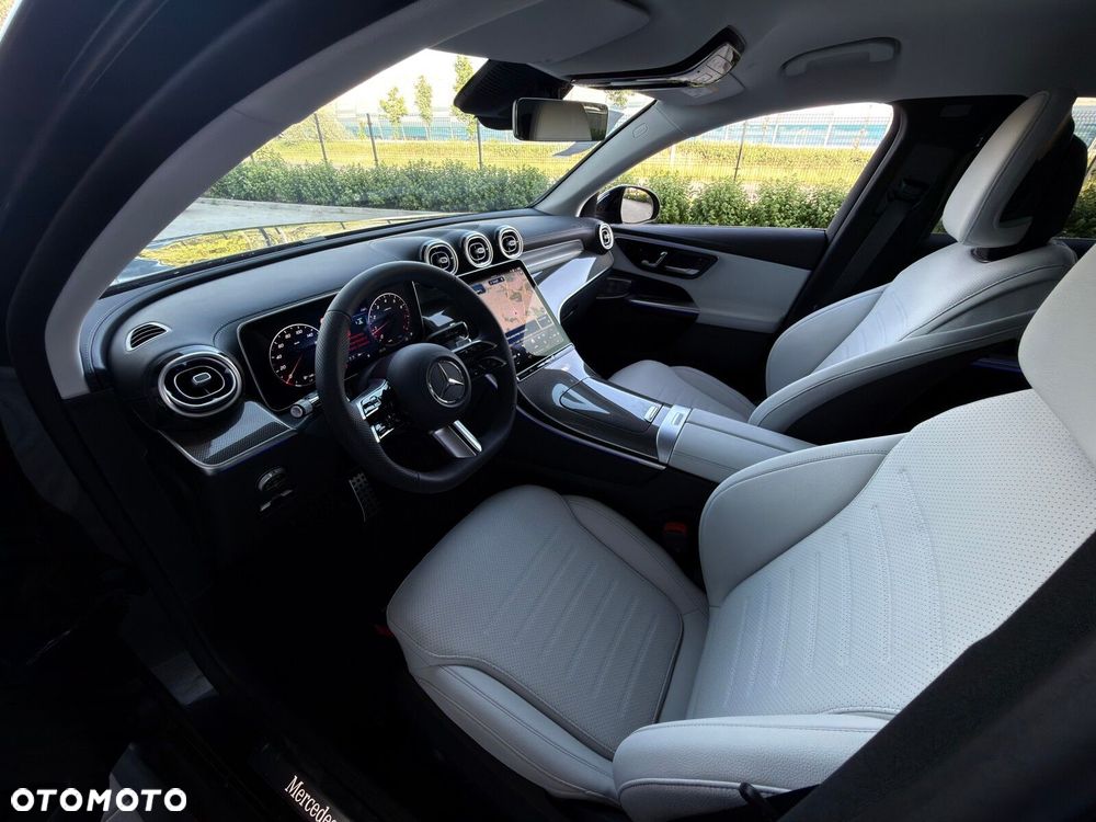 Mercedes-Benz GLC - 17
