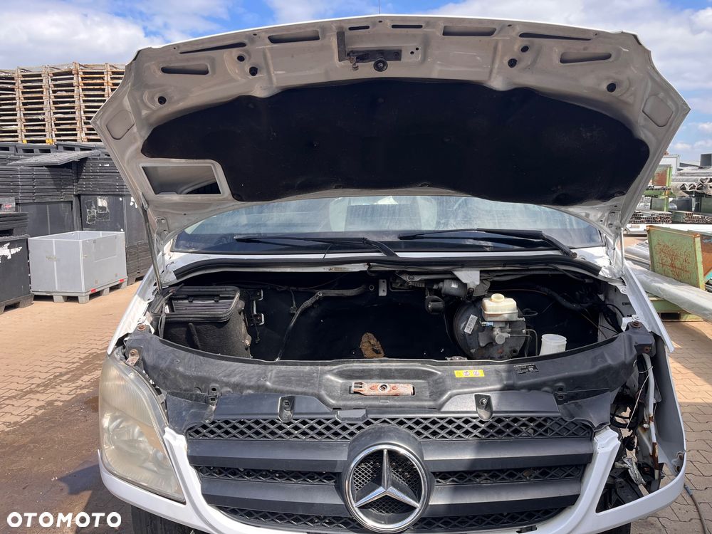 Mercedes-Benz 2szt. Sprinter 319 - 9