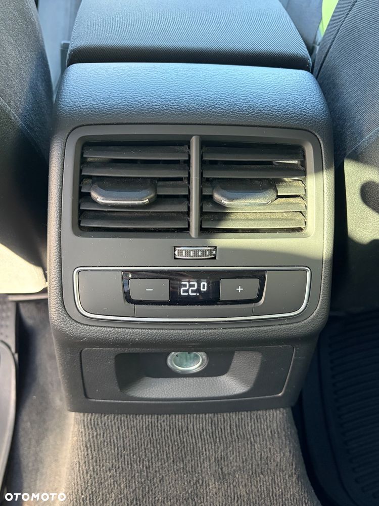 Audi A4 Avant - 31