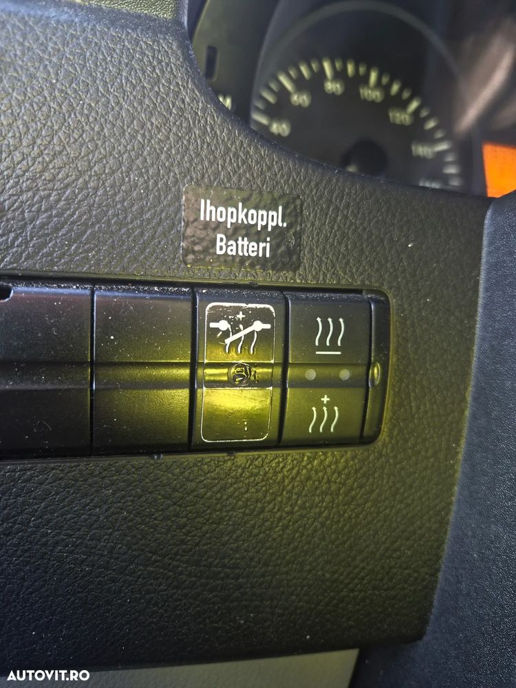 Mercedes-Benz Sprinter - 12