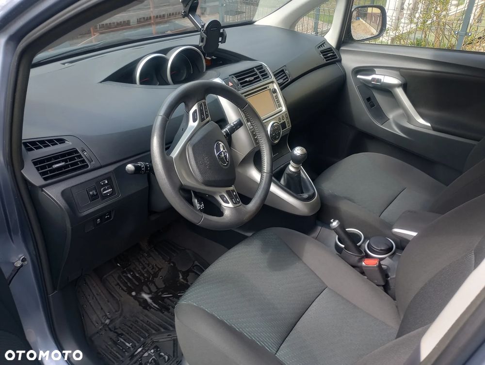 Toyota Verso 1.8 Travel - 10