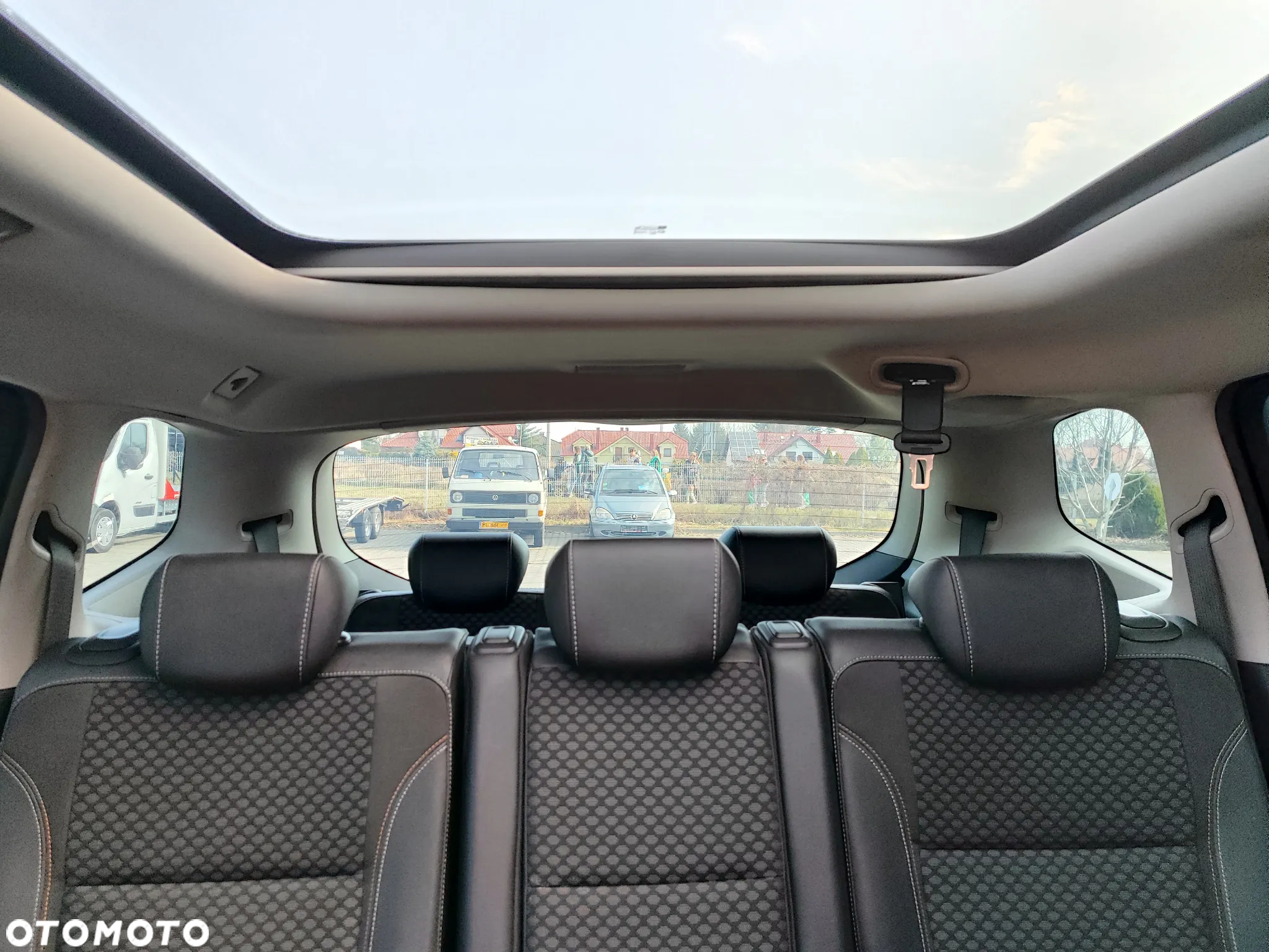 Opel Zafira Tourer 1.4 Turbo Automatik Business Edition - 16