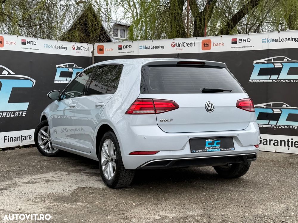 Volkswagen Golf 1.6 TDI SCR Comfortline - 6